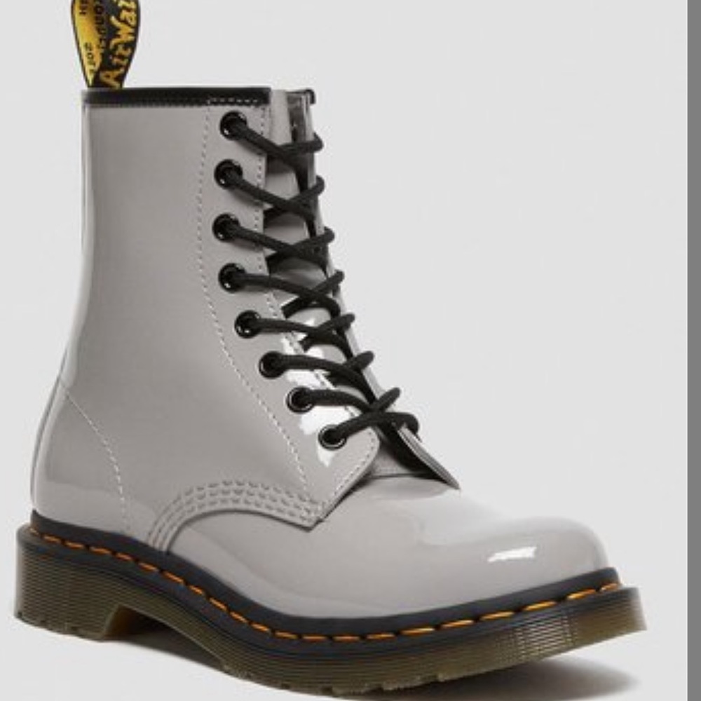 Dr martens grey leather combat boots nwt